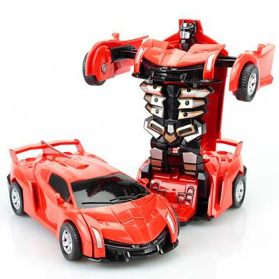新款抖音同款儿童变形玩具金刚 惯性汽车变形机器人 地摊玩具批发