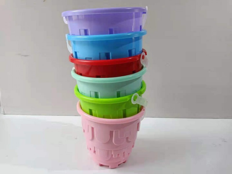 批发塑料桶系列沙滩桶玩水玩沙彩色桶海边儿童戏水工具沙滩玩具
