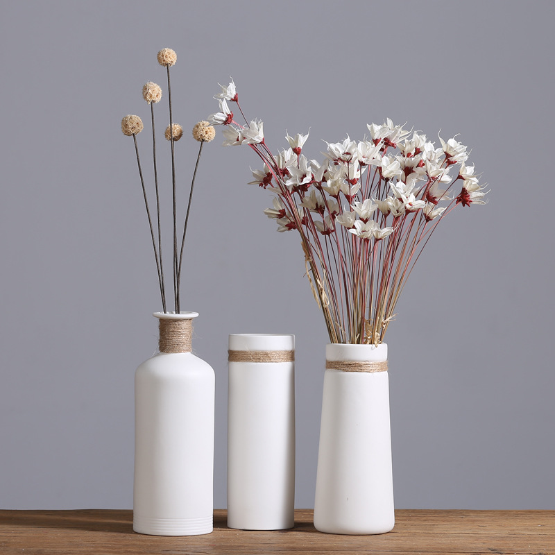 工厂直销北欧简约现代客厅创意拉丝素烧陶瓷干花花瓶插花花器白色